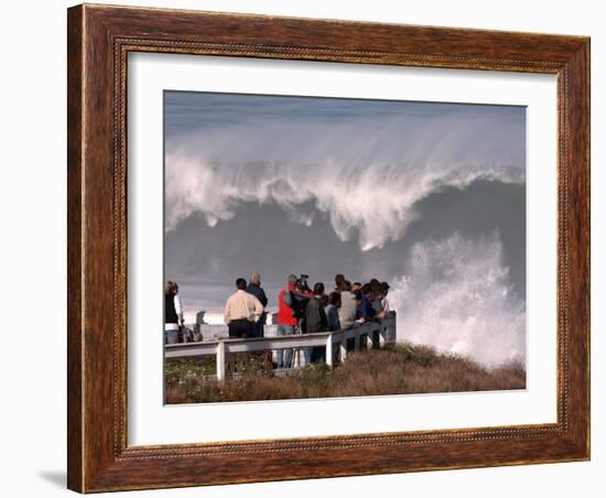 Spectators Line the Bluff at La Jolla Cove to Get a Good Look at the Large Surf in San Diego-null-Framed Photographic Print