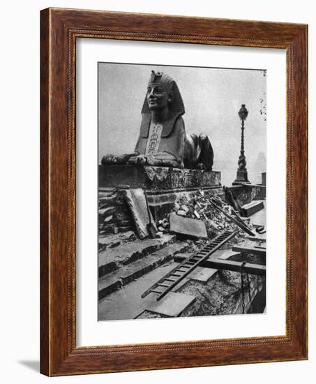 Sphinx Damaged by a German Bomb Dropped on the Embankment, 4th September 1917-null-Framed Giclee Print