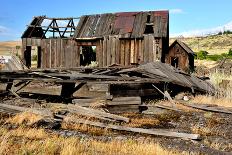 Native Indian Abandoned Building-sphraner-Framed Photographic Print