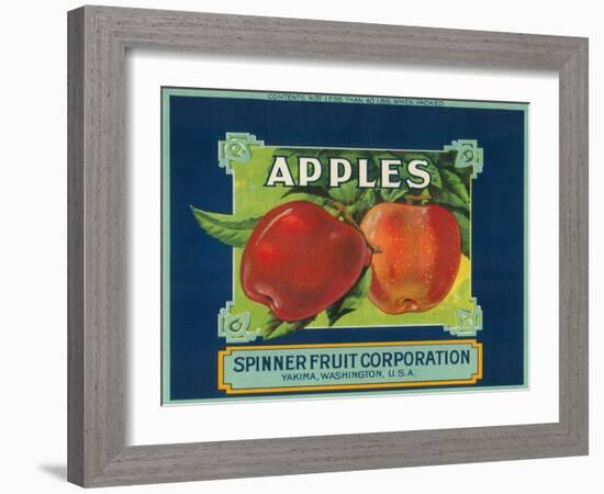 Spinner Fruit Apple Label - Yakima, WA-Lantern Press-Framed Art Print