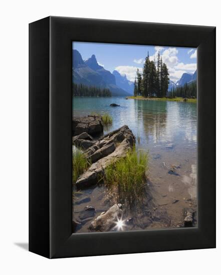 Spirit Island, Maligne Lake, Jasper National Park, UNESCO World Heritage Site, British Columbia, Ro-Martin Child-Framed Premier Image Canvas