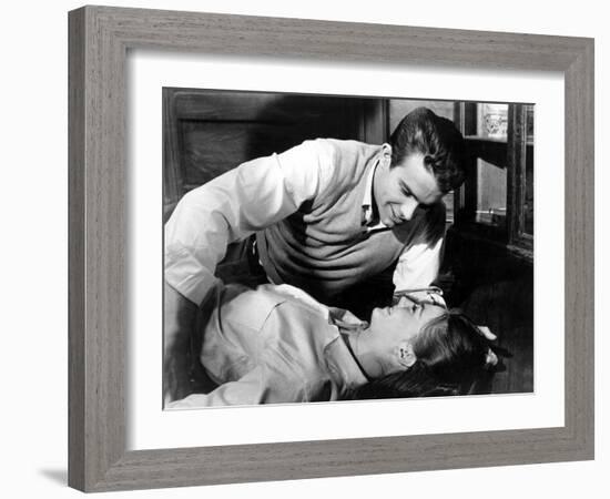 Splendor In The Grass, Warren Beatty, Natalie Wood, 1961-null-Framed Photo