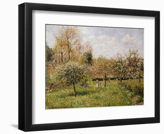 Spring at Eragny; Printemps a Eragny, 1900-Camille Pissarro-Framed Giclee Print