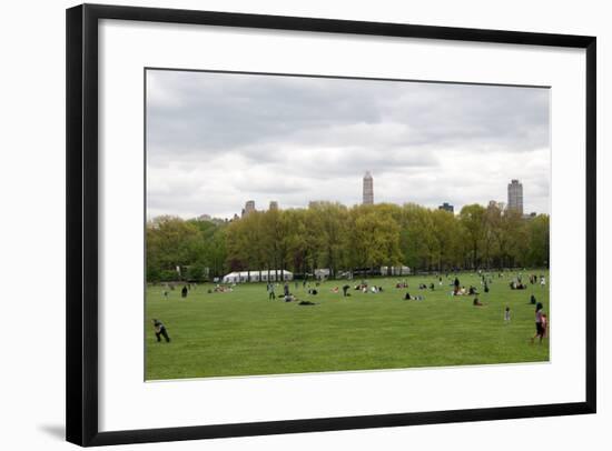 Spring in Central Park-Erin Berzel-Framed Photographic Print