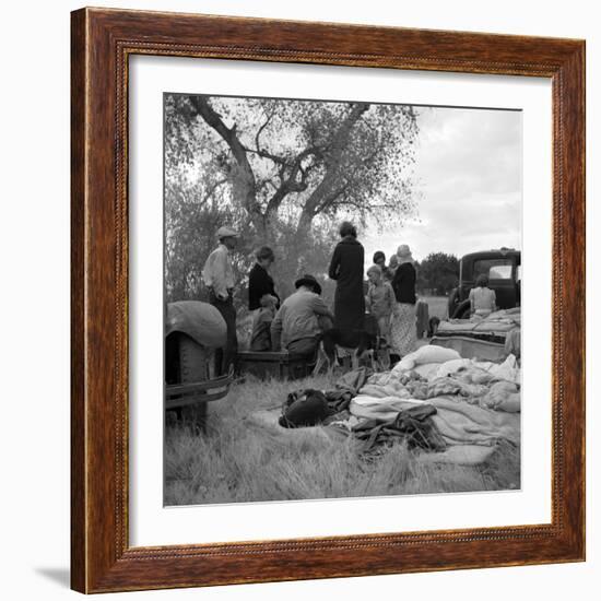 Squatters along highway near Bakersfield, California, 1935-Dorothea Lange-Framed Photographic Print