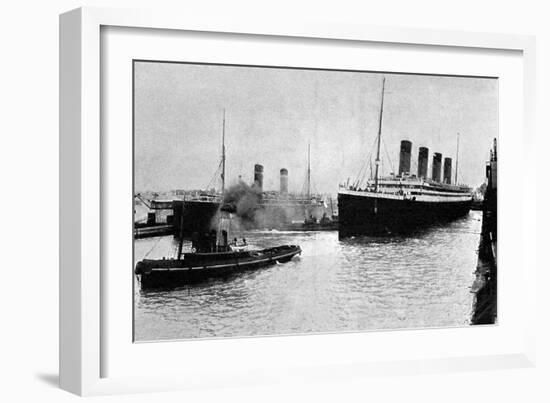 SS 'Olympic' Leaving Southampton, 1913-null-Framed Art Print