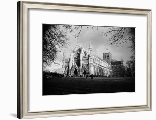 St Albans, 1946-Staff-Framed Photographic Print