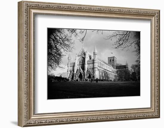 St Albans, 1946-Staff-Framed Photographic Print