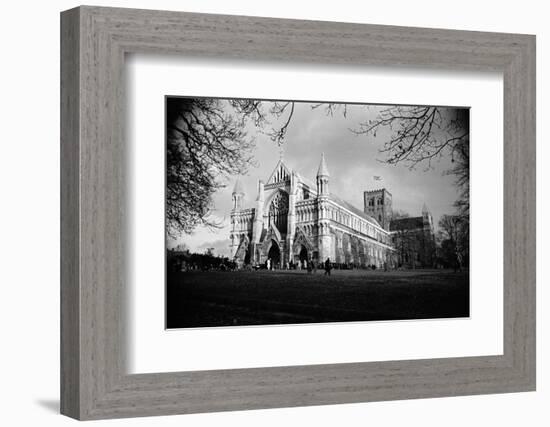 St Albans, 1946-Staff-Framed Photographic Print