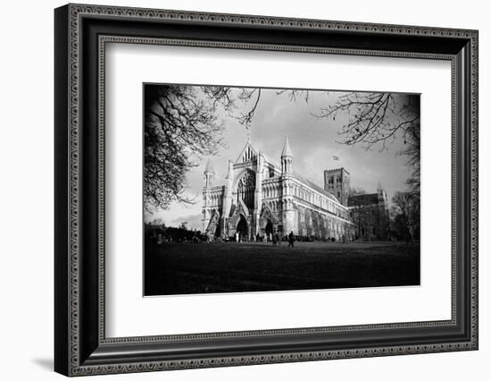 St Albans, 1946-Staff-Framed Photographic Print