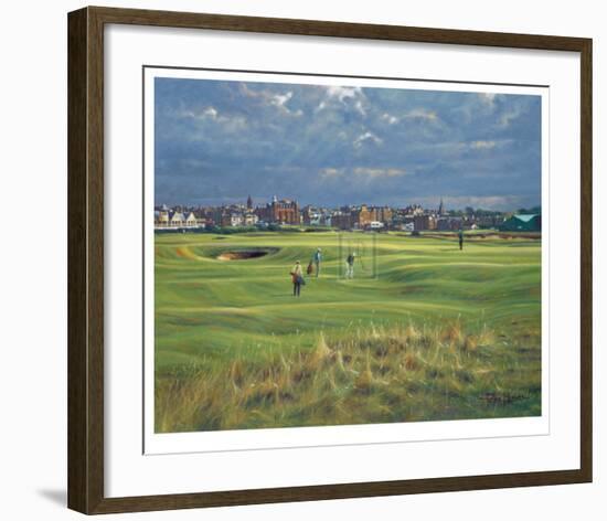 St. Andrews 16th - Corner Of The Dyke-Peter Munro-Framed Limited Edition