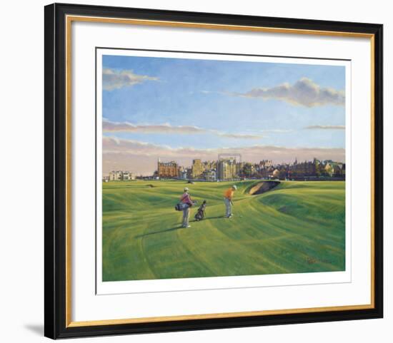 St. Andrews 17th - Road-Peter Munro-Framed Collectable Print