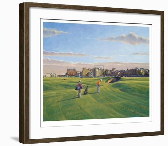 St. Andrews 17th - Road-Peter Munro-Framed Collectable Print