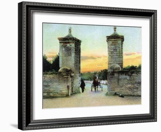 St. Augustine, Florida - View of the Old City Gate-Lantern Press-Framed Art Print