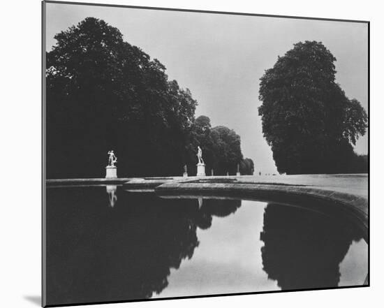 St. Cloud-Eugene Atget-Mounted Giclee Print
