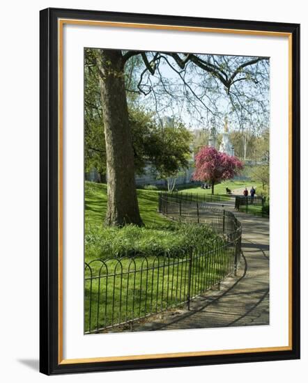 St. James's Park, London, England, United Kingdom-Ethel Davies-Framed Photographic Print