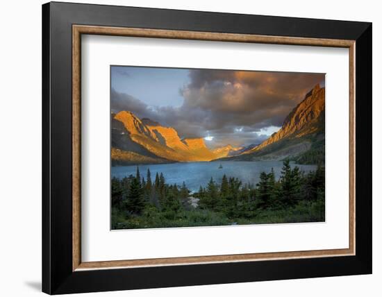 St Mary Lake at Sunrise, Glacier National Park, Montana, USA-Charles Gurche-Framed Photographic Print