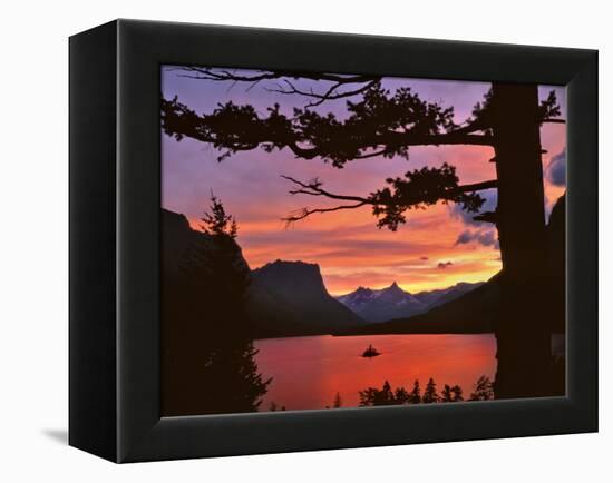 St Mary Lake at Sunset, Glacier National Park, Montana, USA-Jaynes Gallery-Framed Premier Image Canvas