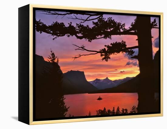 St Mary Lake at Sunset, Glacier National Park, Montana, USA-Jaynes Gallery-Framed Premier Image Canvas