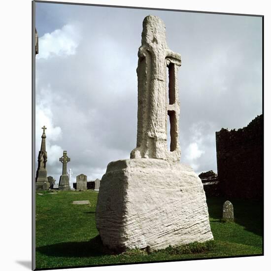 St.Patricks Cross, Caashel, Co.Tipperary, Eire-CM Dixon-Mounted Photographic Print