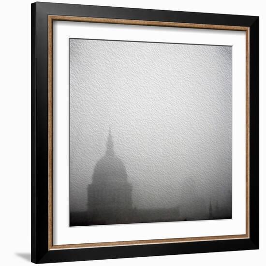 St Pauls Cathedral in Fog-Tosh-Framed Art Print