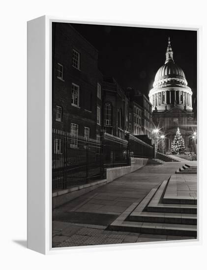 St. Pauls of London-Doug Chinnery-Framed Premier Image Canvas