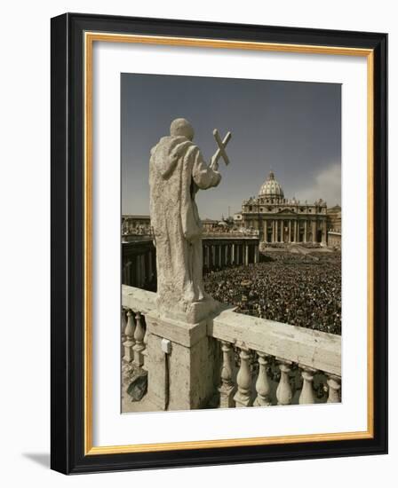 St. Peter's Square, Easter 1975, Rome, Lazio, Italy-Christina Gascoigne-Framed Photographic Print