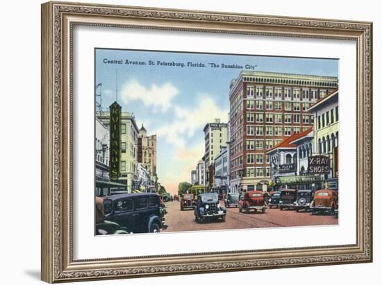 St. Petersburg, Florida - Central Avenue Scene-Lantern Press-Framed Art Print