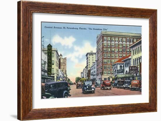 St. Petersburg, Florida - Central Avenue Scene-Lantern Press-Framed Art Print