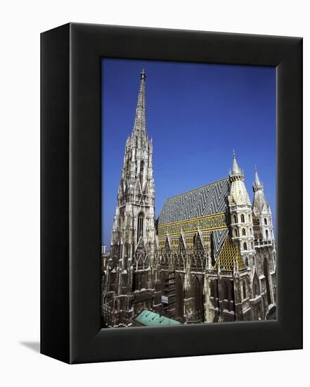 St Stephens Cathedral, (Stephansdom), Vienna, Austria-Peter Thompson-Framed Premier Image Canvas