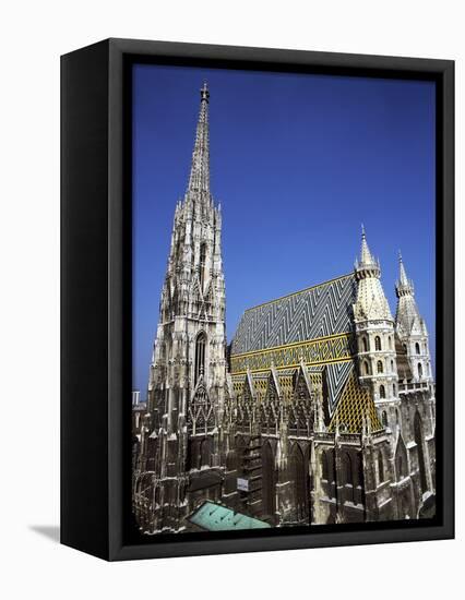 St Stephens Cathedral, (Stephansdom), Vienna, Austria-Peter Thompson-Framed Premier Image Canvas