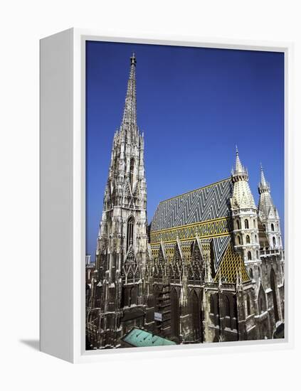 St Stephens Cathedral, (Stephansdom), Vienna, Austria-Peter Thompson-Framed Premier Image Canvas