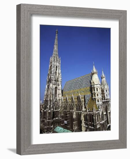 St Stephens Cathedral, (Stephansdom), Vienna, Austria-Peter Thompson-Framed Photographic Print