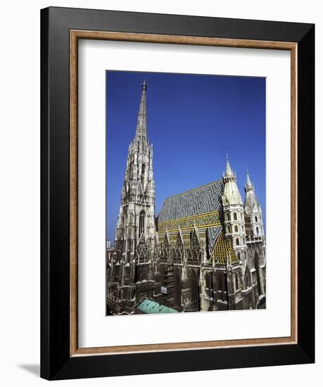 St Stephens Cathedral, (Stephansdom), Vienna, Austria-Peter Thompson-Framed Photographic Print