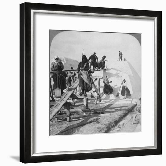 Stacking Salt in the Great Salt Fields of Solinen, Black Sea, Russia, 1898-Underwood & Underwood-Framed Photographic Print