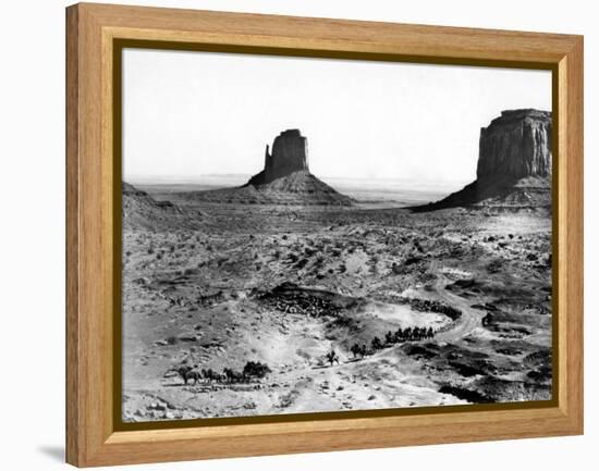 Stagecoach, 1939-null-Framed Stretched Canvas