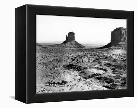 Stagecoach, 1939-null-Framed Stretched Canvas