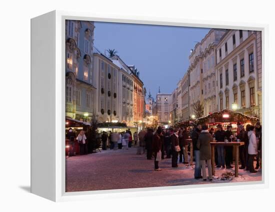 Stalls and People at Christmas Market, Stadtplatz, Steyr, Oberosterreich (Upper Austria)-Richard Nebesky-Framed Premier Image Canvas