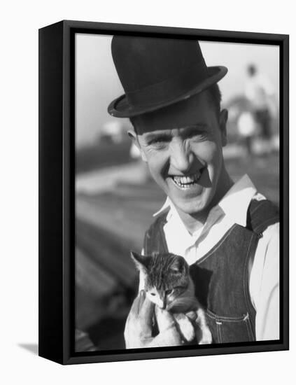 Stan Laurel-null-Framed Premier Image Canvas