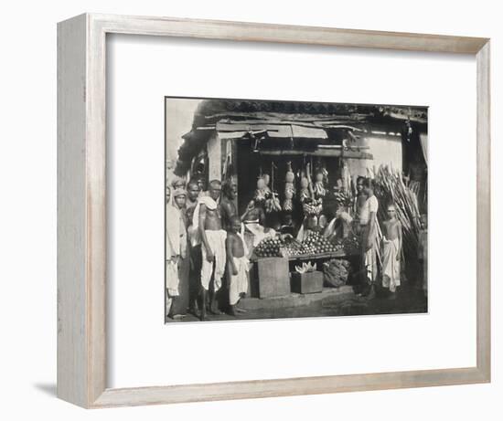 'Stand eines Obstverkaufers in Colombo', 1926-Unknown-Framed Photographic Print