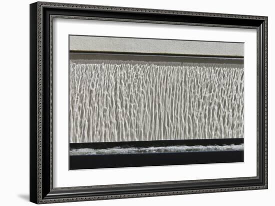 Standing Blade Water Feature on Lower Terrace in Modern Garden-Pedro Silmon-Framed Photo