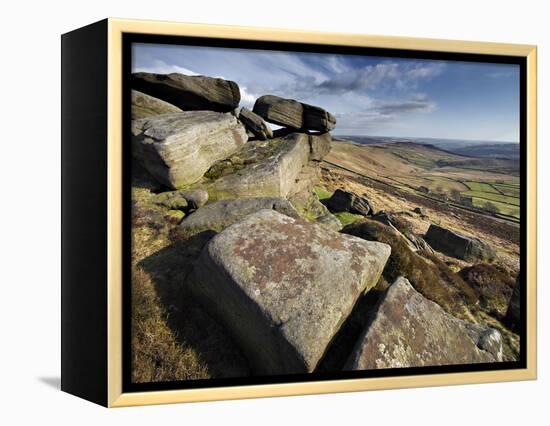 Stannage Edge, Hope Valley, Derbyshire, England, Uk-David Wogan-Framed Premier Image Canvas