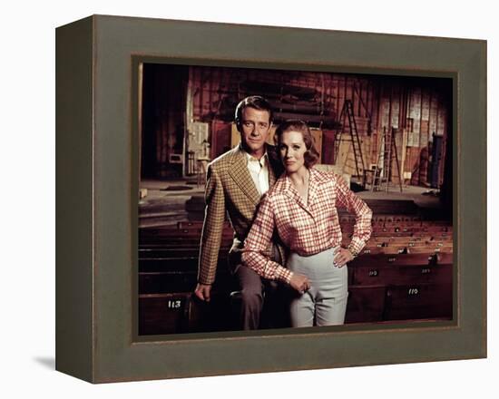 STAR !, 1968 directed by ROBERT WISE Richard Crenna and Julie Andrews (photo)-null-Framed Stretched Canvas