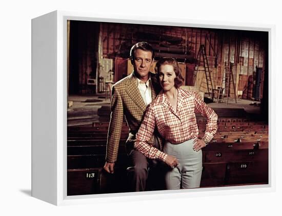 STAR !, 1968 directed by ROBERT WISE Richard Crenna and Julie Andrews (photo)-null-Framed Stretched Canvas