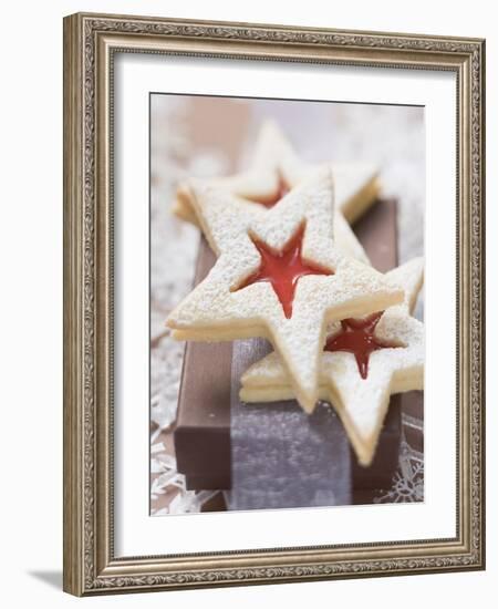 Star-Shaped Jam Biscuits with Icing Sugar (Christmas)-null-Framed Photographic Print