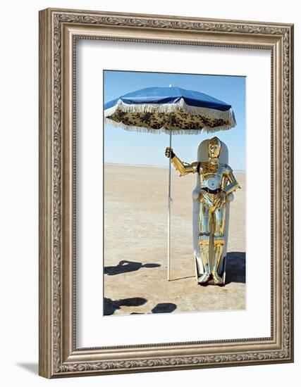 Star Wars: Episode IV-A New Hope [1977], directed by GEORGE LUCAS.-null-Framed Photographic Print