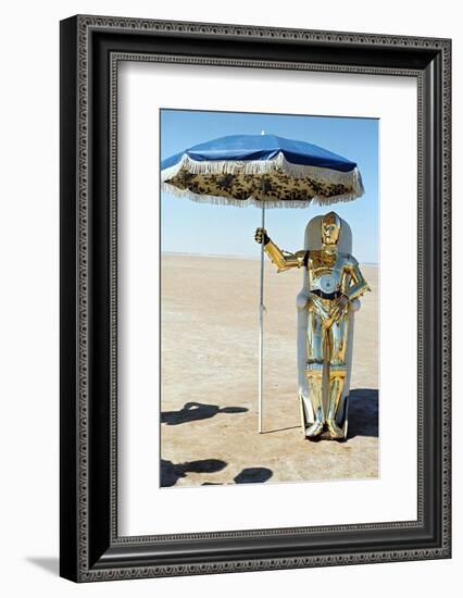 Star Wars: Episode IV-A New Hope [1977], directed by GEORGE LUCAS.-null-Framed Photographic Print