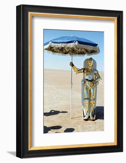 Star Wars: Episode IV-A New Hope [1977], directed by GEORGE LUCAS.-null-Framed Photographic Print