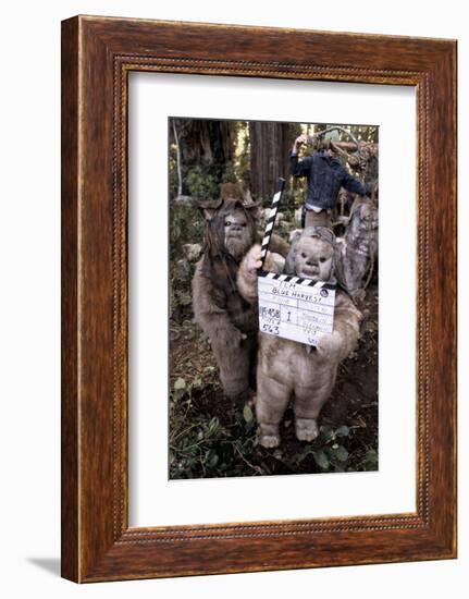 STAR WARS: EPISODE VI-RETURN OF THE JEDI [1983], directed by RICHARD MARQUAND.-null-Framed Photographic Print