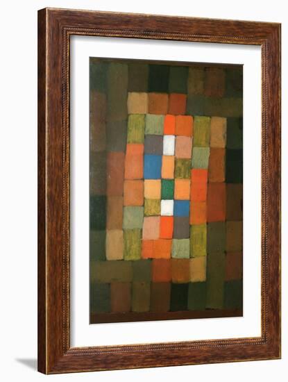 Static-Dynamic Gradation (Statisch-Dynamische Steigerung). 1923-Paul Klee-Framed Giclee Print